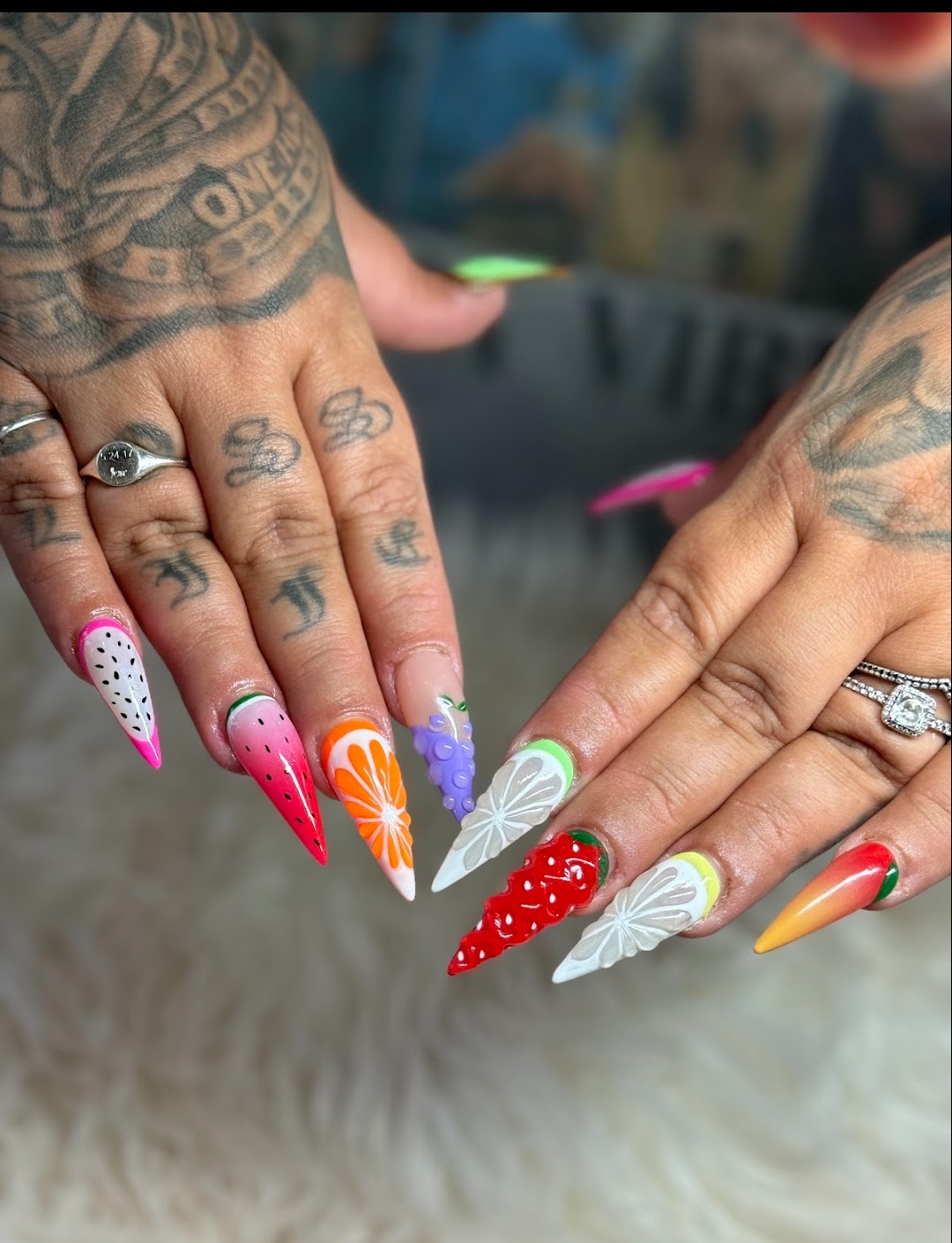 Jolies Nails nail photo 1