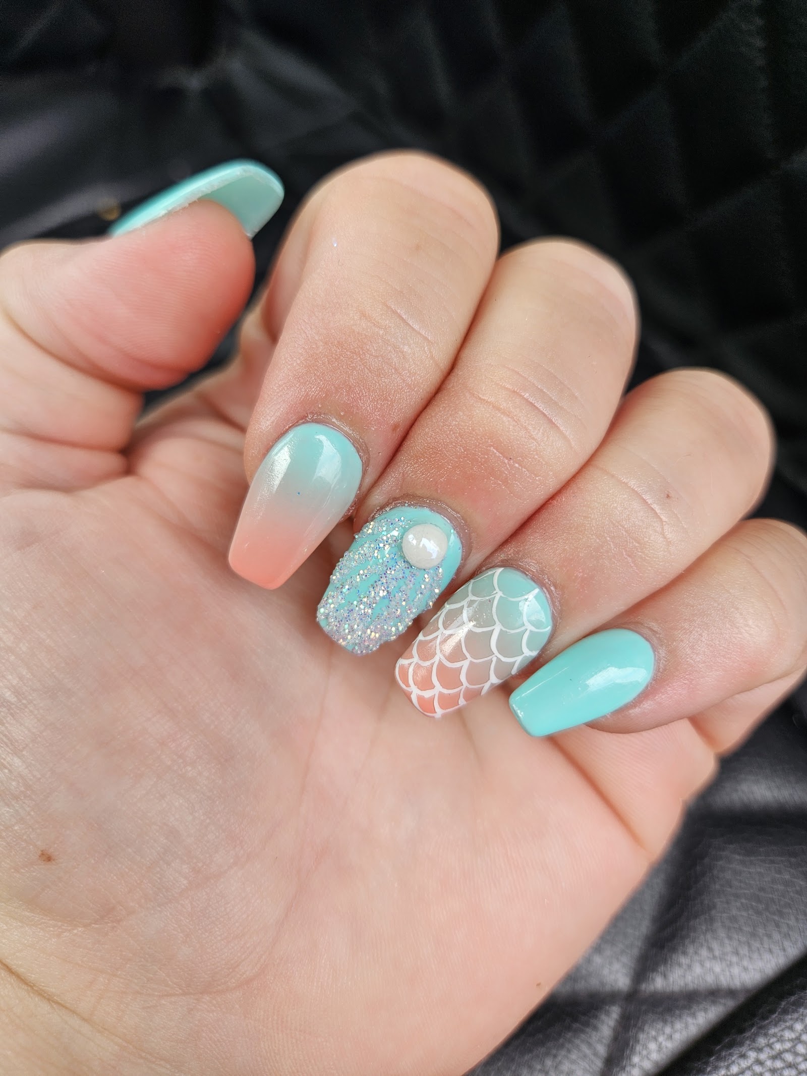 Jolies Nails nail photo 4